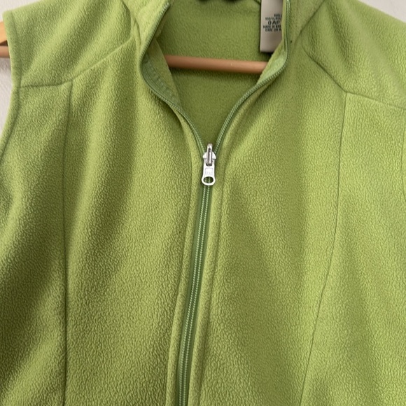 Vintage LL Bean light green zip up vest petite medium - Picture 2 of 8